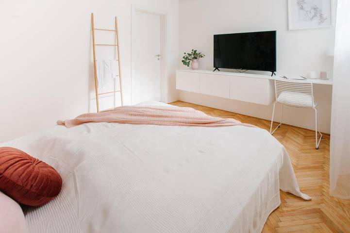 Gîte pour 2 personnes, avec Terrasse et Jardin à Brno - 2