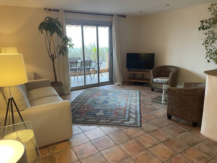 Gîte pour 4 personnes, avec jardin à Carqueiranne - 4