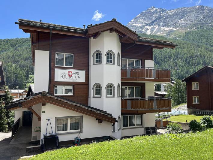 Vacation apartment for 3 people, with terrace and view in Saas-Fee