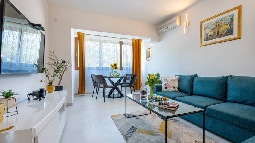 Villa Ivona Oslje by Villas Guide in Dubrovnik-Neretva