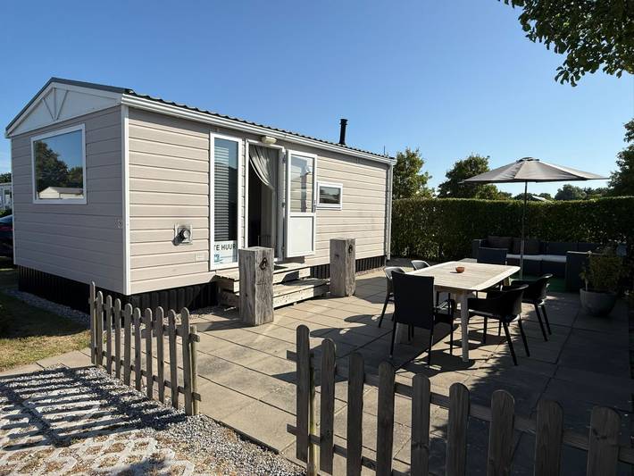 Chalet für 4 Personen, mit Sauna und Terrasse sowie Balkon/Terrasse in Renesse
