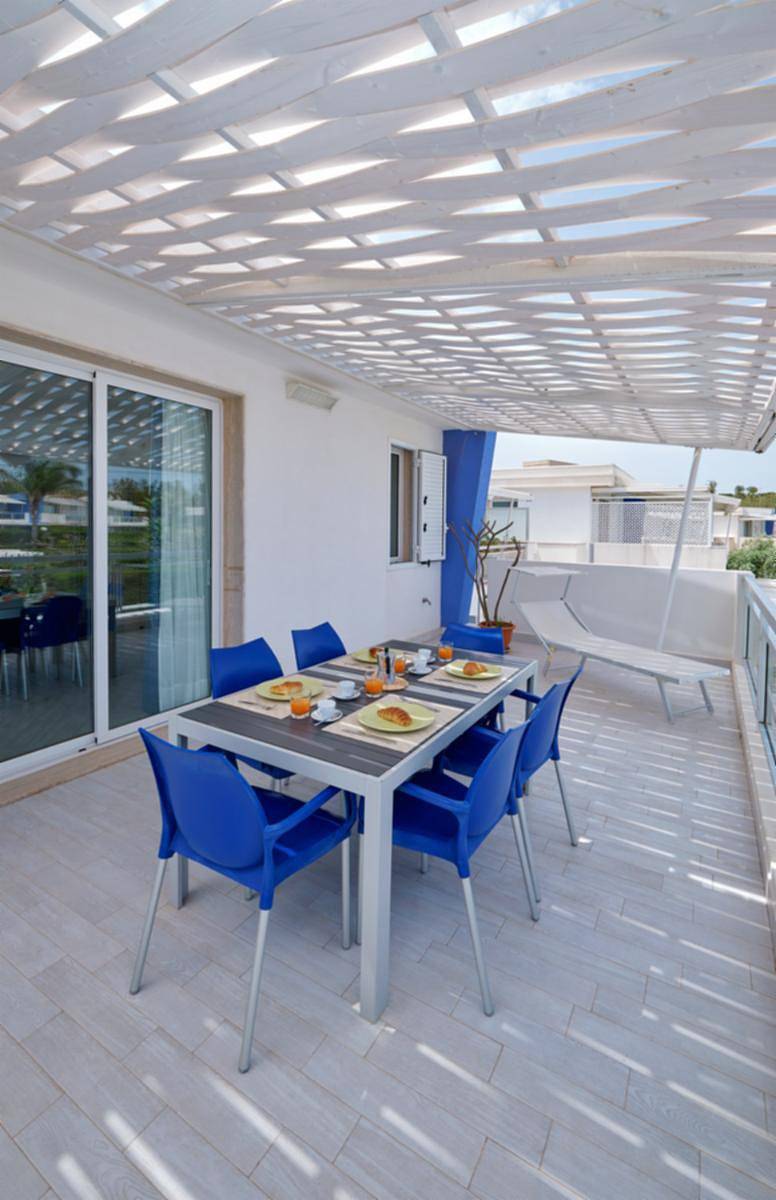 Apartamento entero, Grecale, casa vacanze con veranda a 100 mt dal mare in Ragusa (Sicilia), Provincia de Ragusa