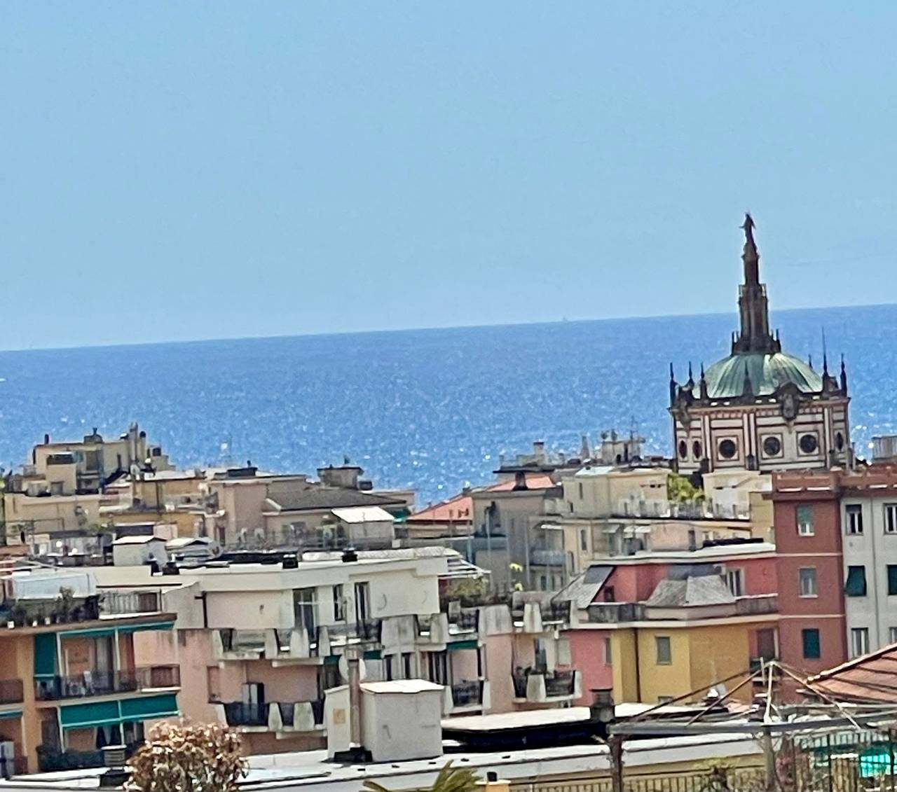 Ganze Wohnung, Appartement 'Maison Giovanna mit Garagenparkplatz', Meerblick, Wlan und Klimaanlage in Rapallo (Stadt), Rapallo