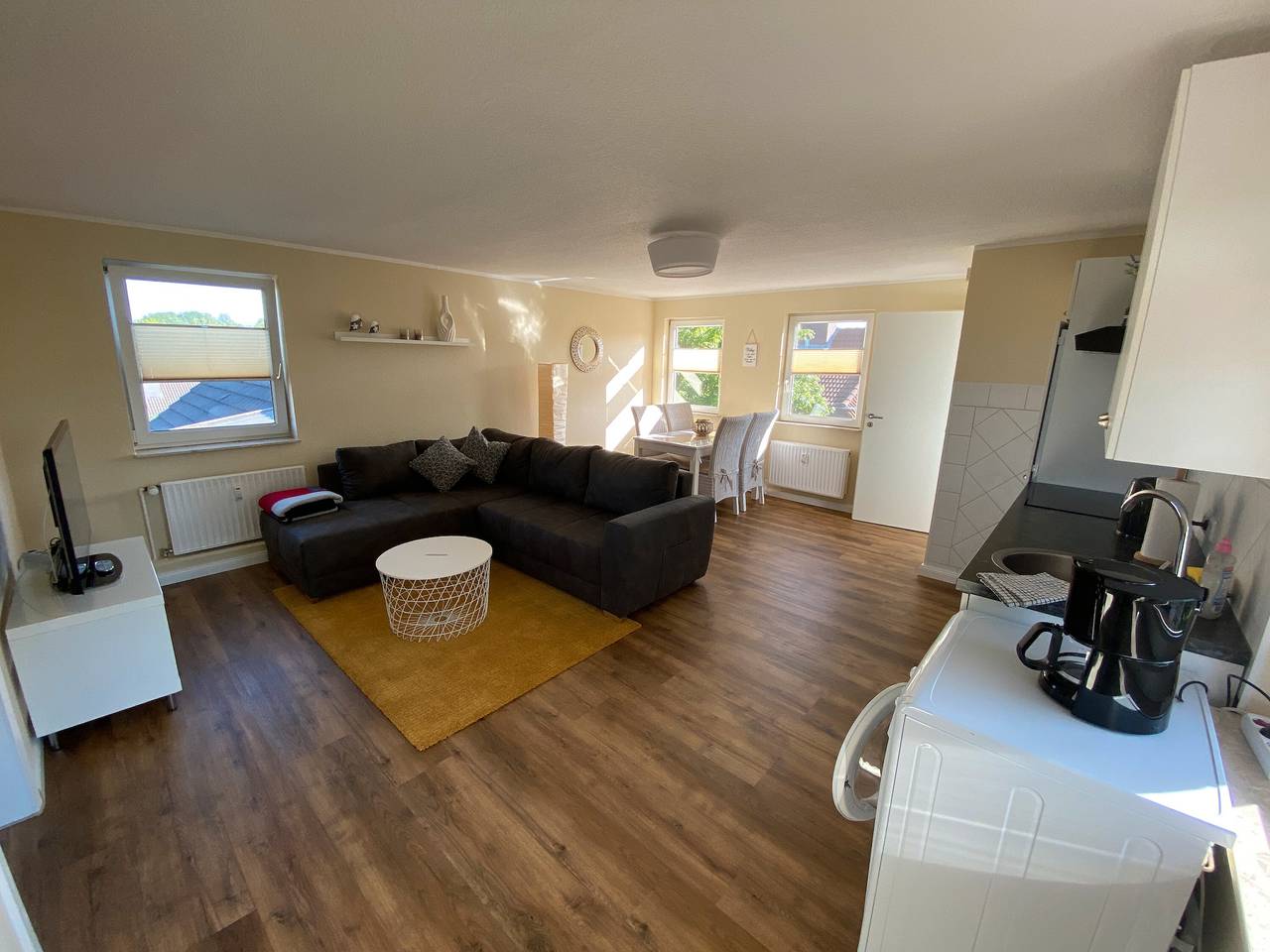 Ganze Wohnung, Ferienwohnung 'Ferienwohnung, 40qm' mit Gemeinschaftsgarten und Wlan in Wangerland, Südliche Nordseeküste