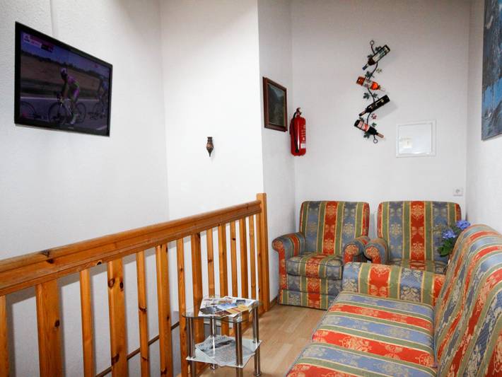 Ferienwohnung für 9 Personen, mit Balkon und Garten in Längenfeld - 3