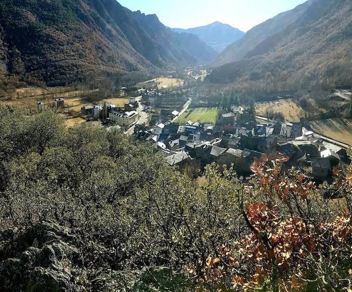 Gîte pour 4 personnes, avec jacuzzi et balcon dans Ribera de Cardós - 4