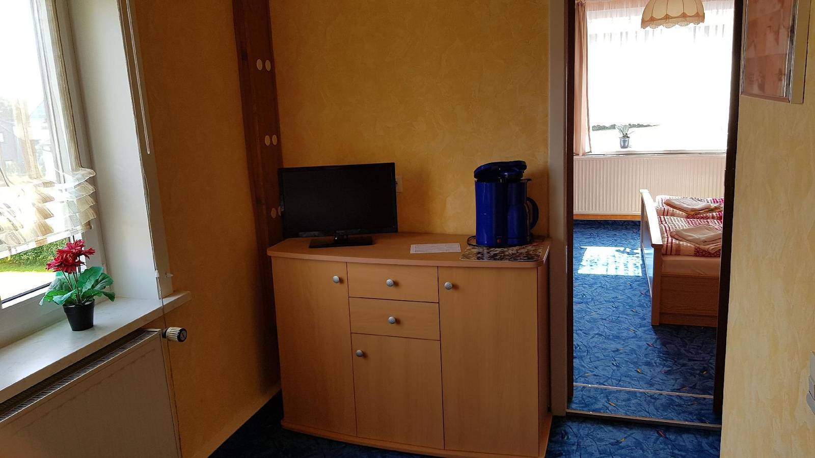 Holiday rooms in the Thuringian Forest near the Rennsteig in Neuhaus am Rennweg, Rennsteig