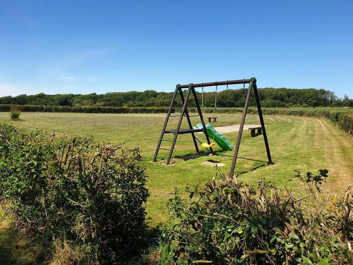 Holiday Home in Audinghen, Région de Boulogne-sur-Mer