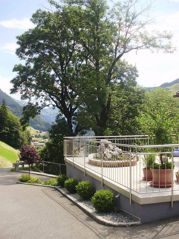 Ferienwohnung für 5 Personen, mit Balkon und Terrasse in Sonntag - 4