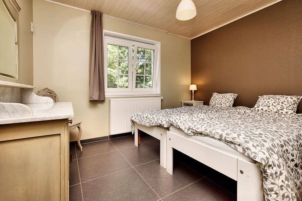 Gemütliches Chalet mit Sauna in Érezée, Luxemburg Provinz