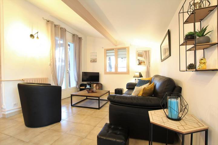 Gîte pour 4 personnes, avec jardin à Saint-Pée-sur-Nivelle - 2