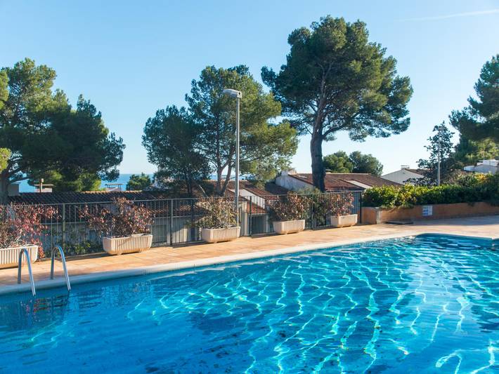 Casa rural para 8 personas, con jardín y piscina en Palafrugell