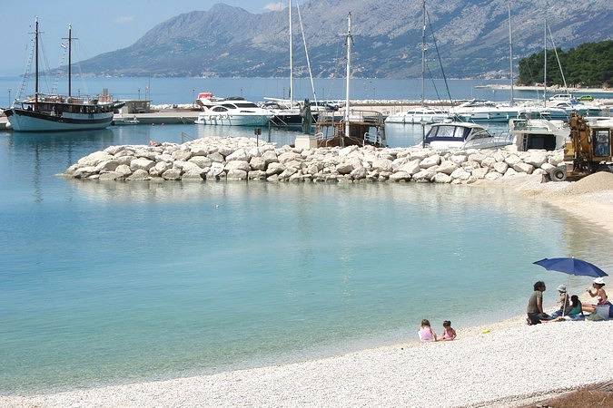 Triple room in Baška Voda, Makarska Riviera