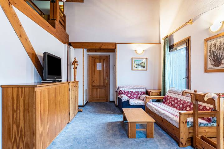 Apartamento inteiro, Apartamento "Casa Martini" com vista para a montanha, Varanda e Wi-Fi in Mezzana (Itália), Ortler Alps
