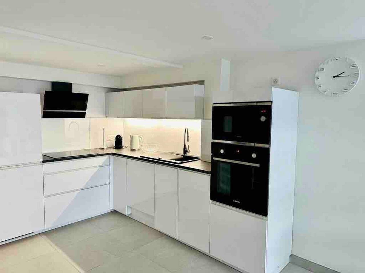 Appartement entier, Appartement charmant avec vue sur le lac à Excenevex - 70 m² in Excenevex, Région de Thonon-les-Bains