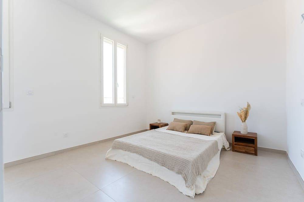Villa Piscine 8 Pers 5 min Marseille, au Calme in Septèmes-les-Vallons, Aix-en-Provence region