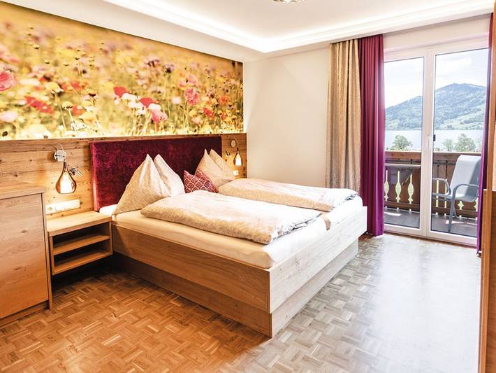 Ferienwohnung für 5 Personen, mit Balkon und Garten sowie Seeblick in Steinbach am Attersee - 3