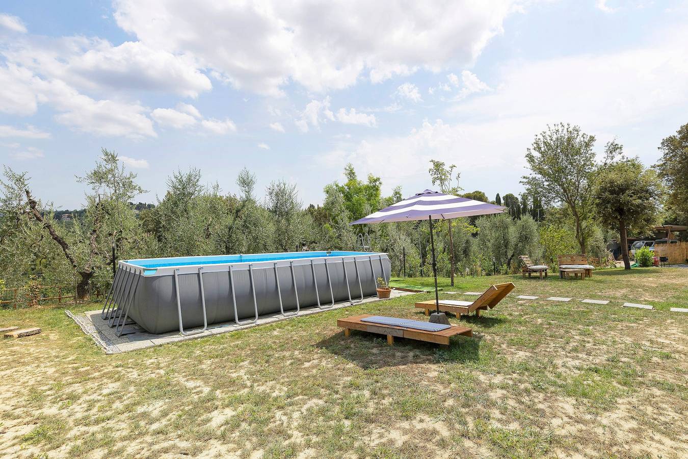Ganze Wohnung, Apartment 'Mini Cielo' mit Gemeinschaftsgarten, Wlan und Klimaanlage in Volterra, Pisa Provinz