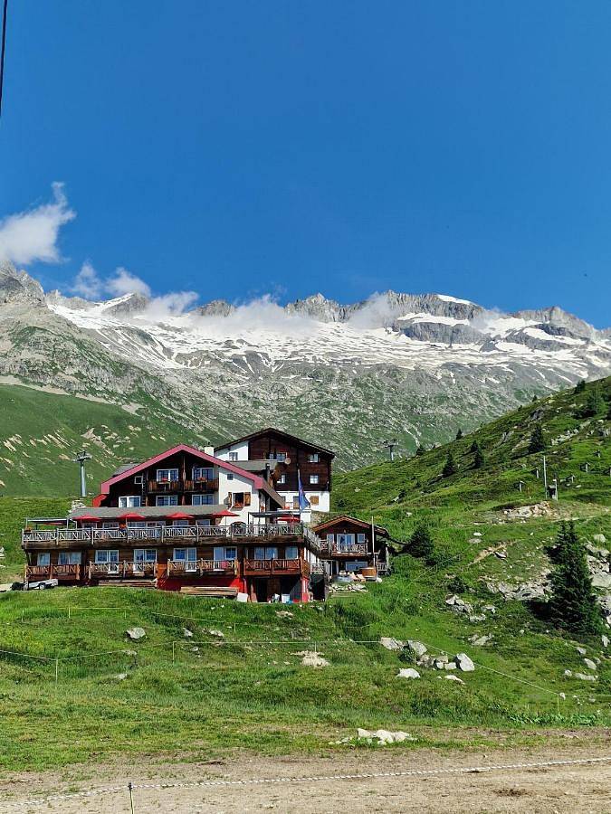 Hotel für 4 Personen, mit Terrasse und Whirlpool sowie Sauna - 1
