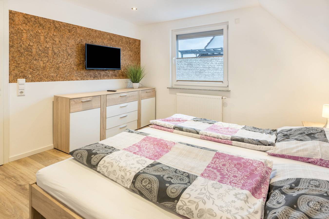 Ganze Wohnung, Ferienwohnung "Katzmaier" mit Wlan in Singen, Hegau