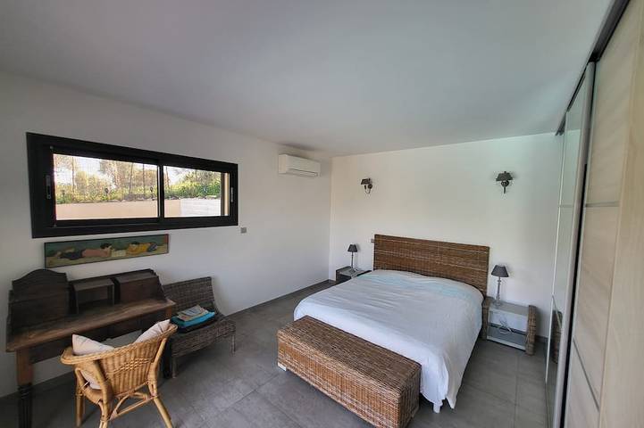 Villa pour 10 personnes, avec jacuzzi et jardin dans Sagone - 4