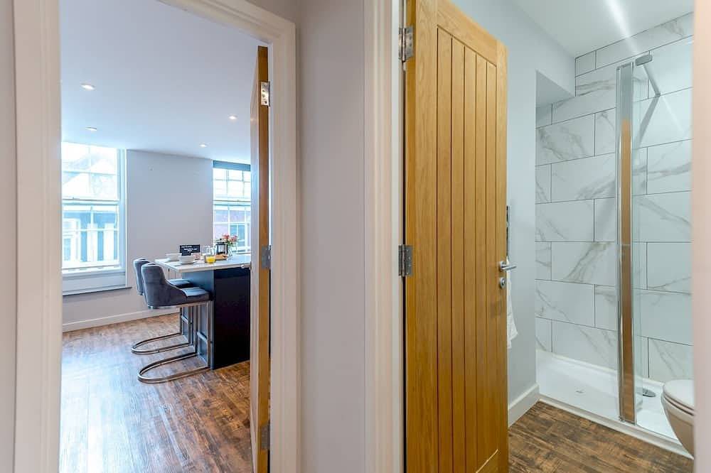 Entire apartment, 5B One bedrom Central Modern Apartment - Pass the Keys in Shrewsbury, Shropshire