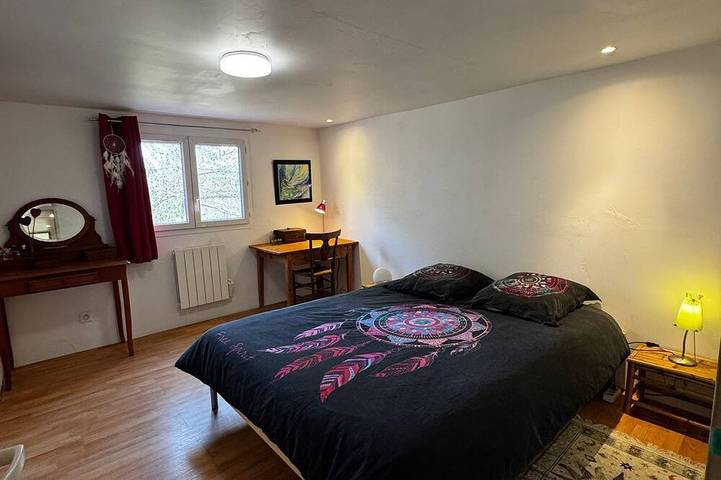 Location de vacances pour 12 personnes, avec piscine, animaux acceptés à La Bastide-des-Jourdans - 2