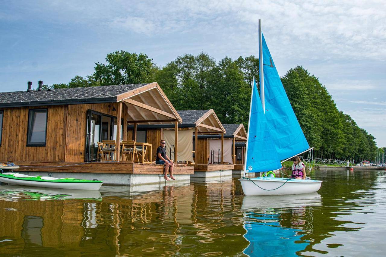 Two-Bedroom Chalet in Mamry