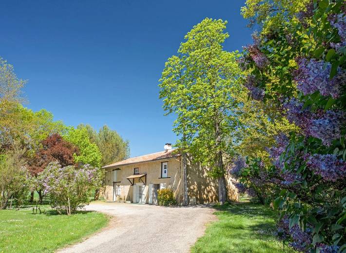 Villa pour 8 personnes, avec jardin et terrasse dans Lauragais