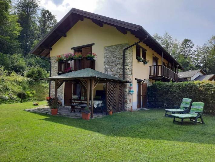 Casa vacanza per 4 persone, con giardino e panorama in Borgo Valsugana