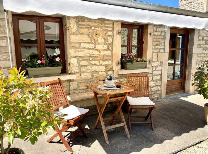 Gîte pour 2 personnes, avec terrasse