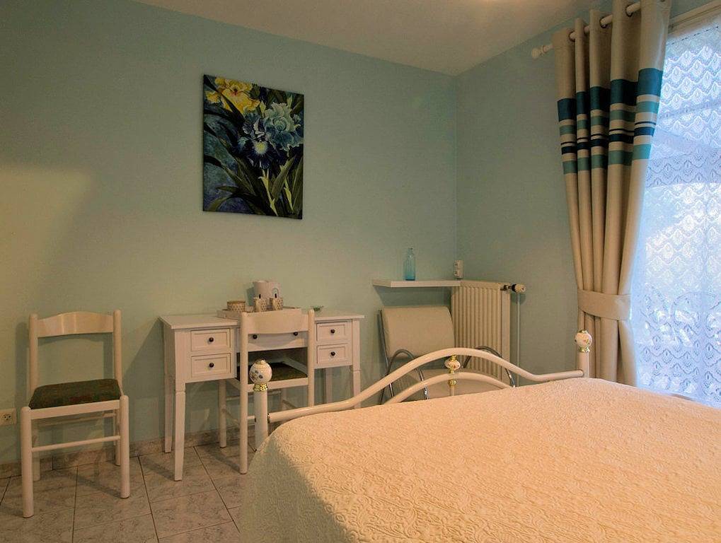 Les Rendzines - Chambre pastel in Nuisement-sur-Coole, Marne