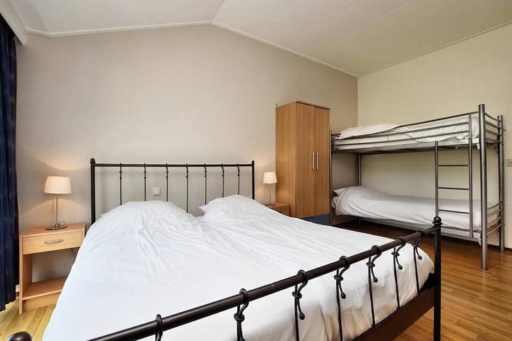 Location de vacances pour 15 personnes, avec Terrasse et Jardin ainsi que Piscine et Sauna dans Odeigne - 3