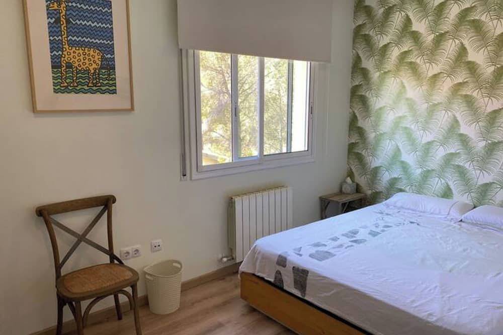 Modern 3 Bedroom Villa with Pool close to Sitges in Olivella, Garraf