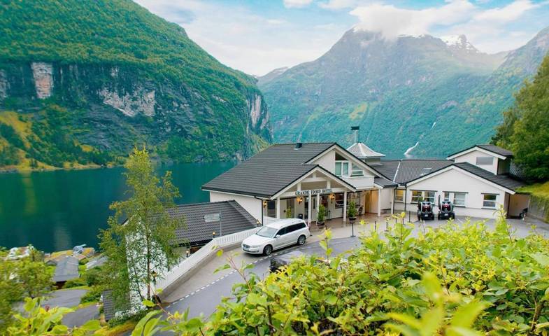 Hotel für 2 Personen, mit Terrasse und Whirlpool sowie Ausblick