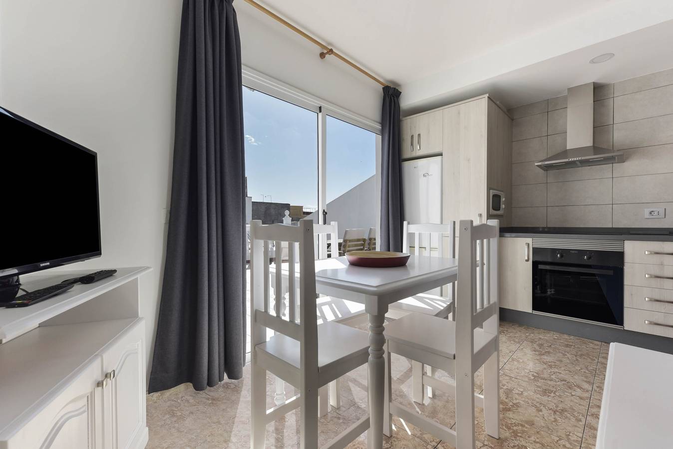 Entire apartment, Cosy Apartment “Apartamento Pardela” in Playa San Juan close to the Beach in Playa San Juan, Guía de Isora