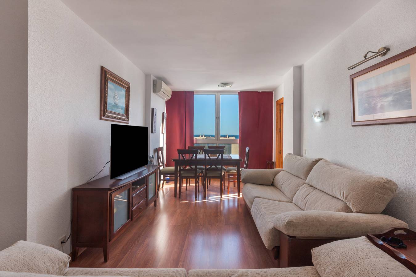 Entire apartment, Apartment 'Mirador Del Mar' with Sea View, Shared Pool and Air Conditioning in Benalmádena Costa, Benalmádena