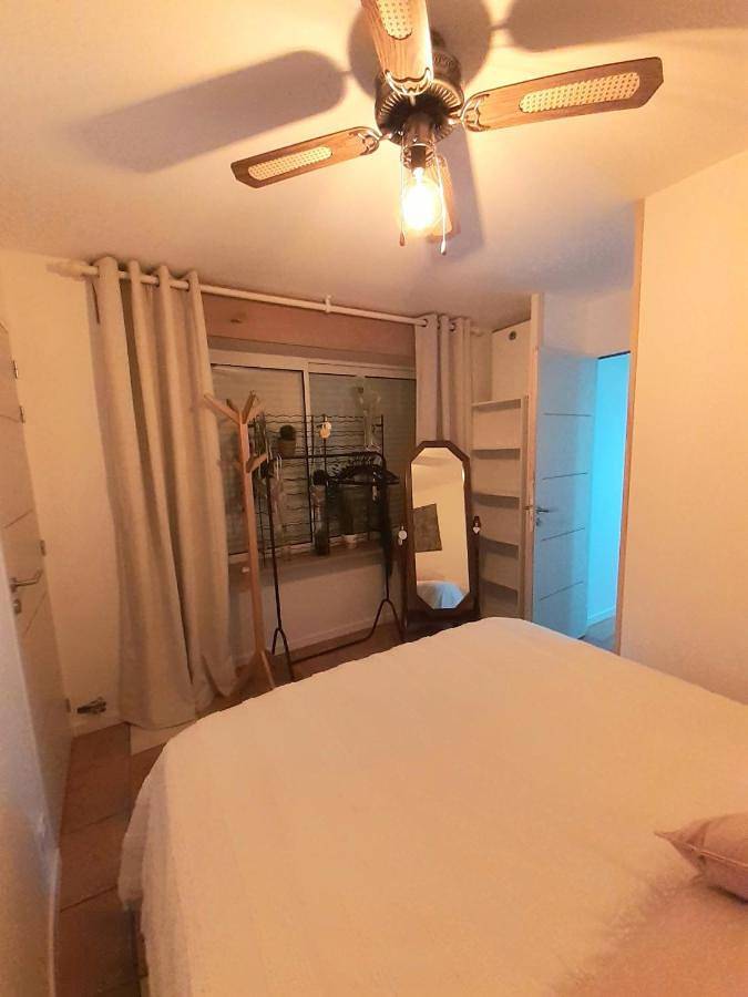 Gîte pour 4 personnes, avec jardin à Ducey - 2