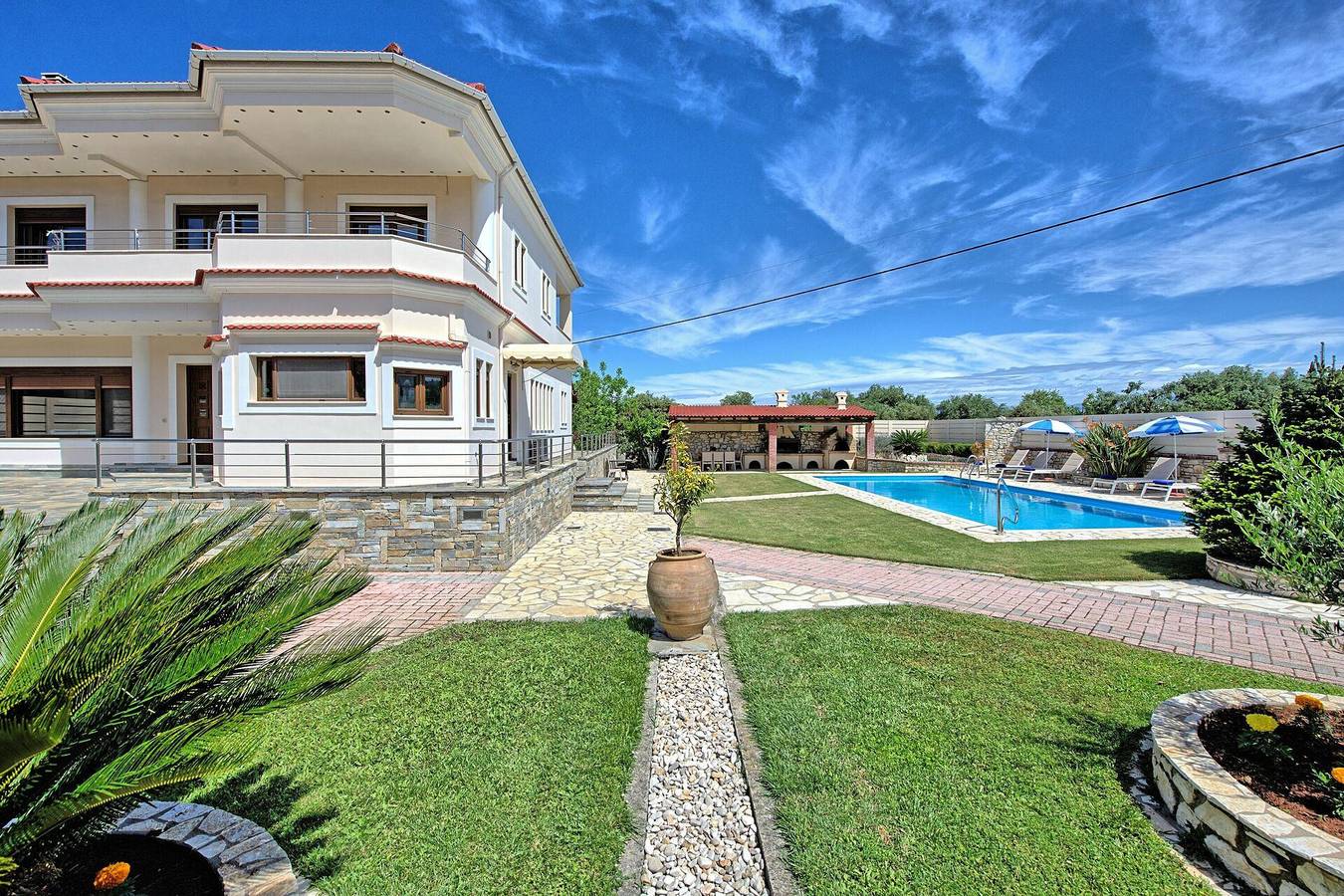 Villa für 10 Personen mit Terrasse in Acharavi, Korfu