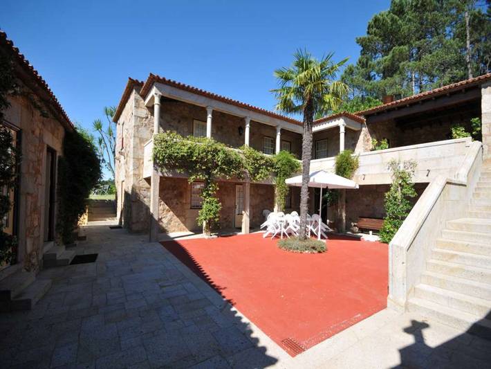 Location de vacances pour 12 personnes, avec balcon dans Paredes de Coura - 4