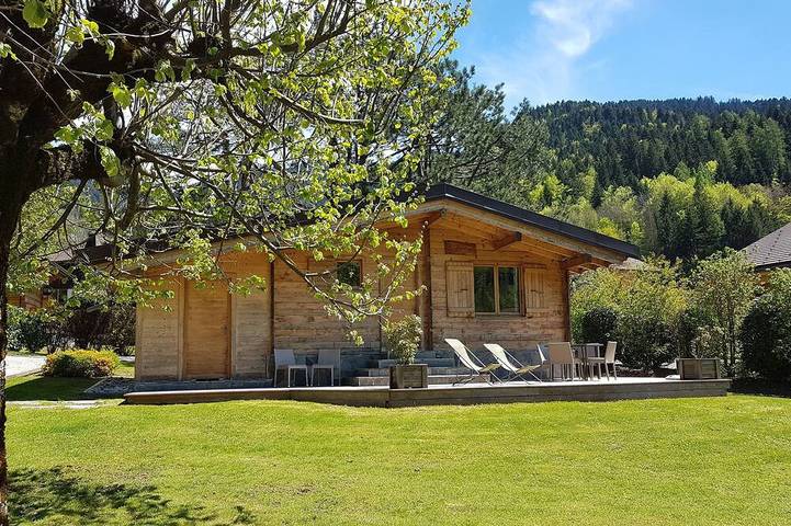 Maison pour 4 personnes, avec terrasse et jardin à Thônes