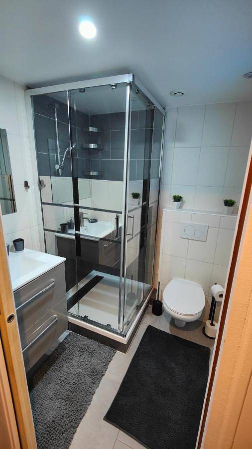 Appartement entier, Studio Uno cosy in Choisy-le-Roi, Val-de-Marne