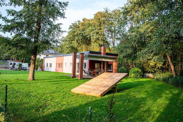 Ferienwohnung für 6 Personen, mit Garten