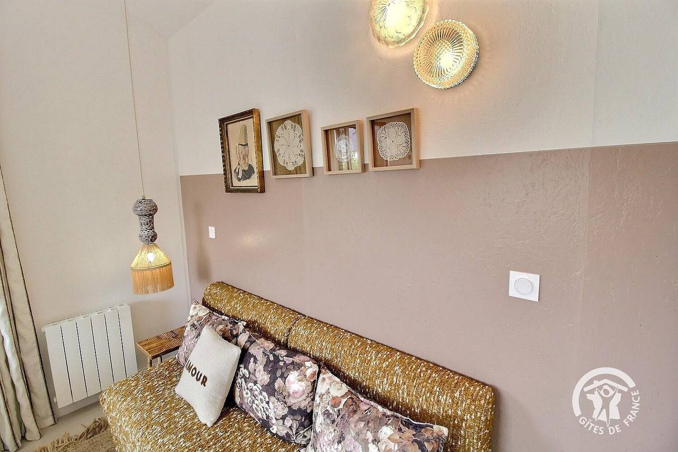 La cabane rose in Créhen, Région de Dinan