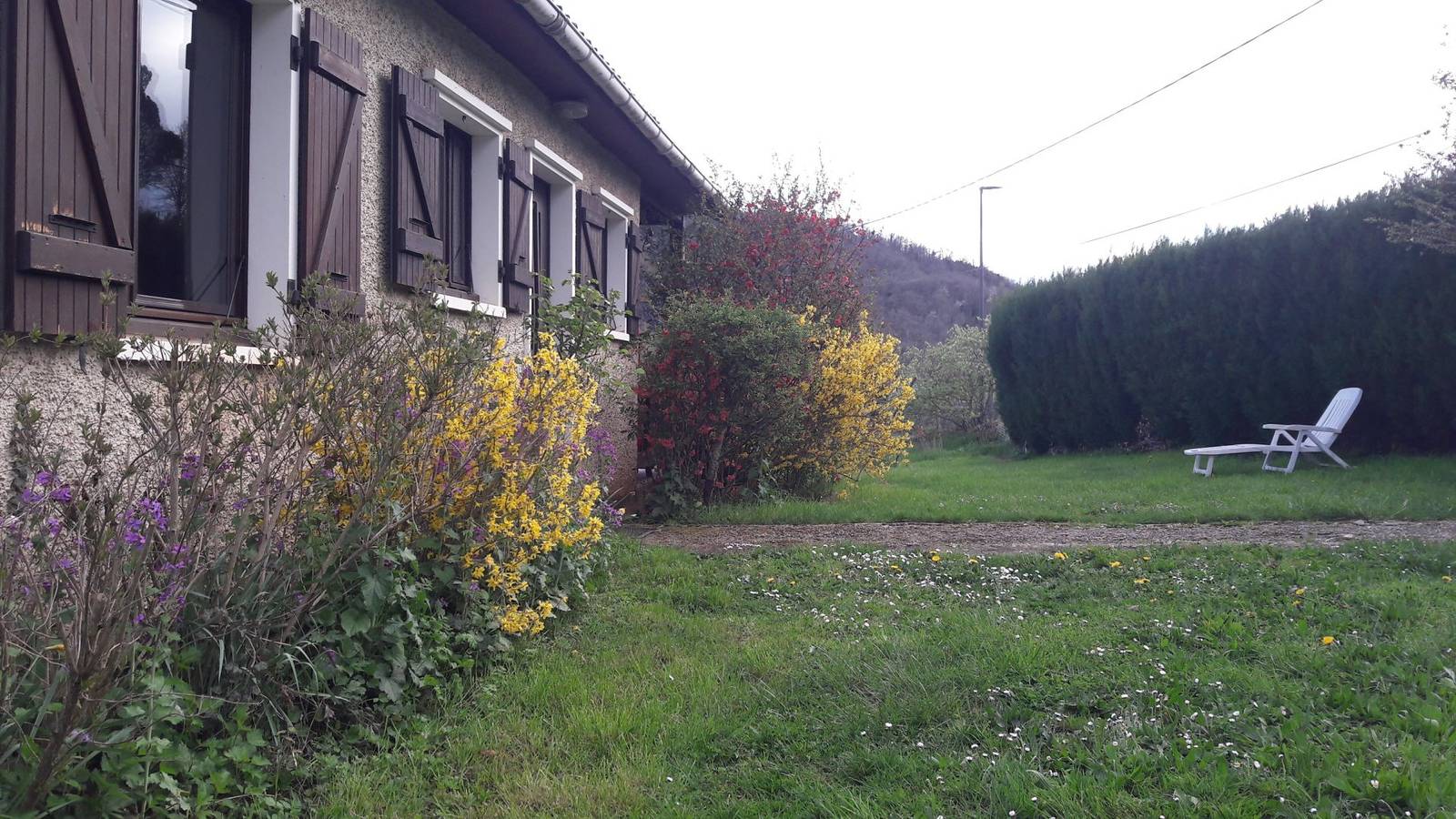 Gîte la Petite Maison dans le Pré in Espalion, Massif central