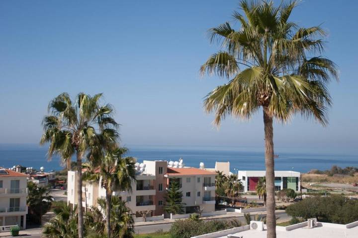 Maison d’hôte pour 4 personnes, avec Balcon et Terrasse ainsi que Jardin et Vue à Paphos (ville)