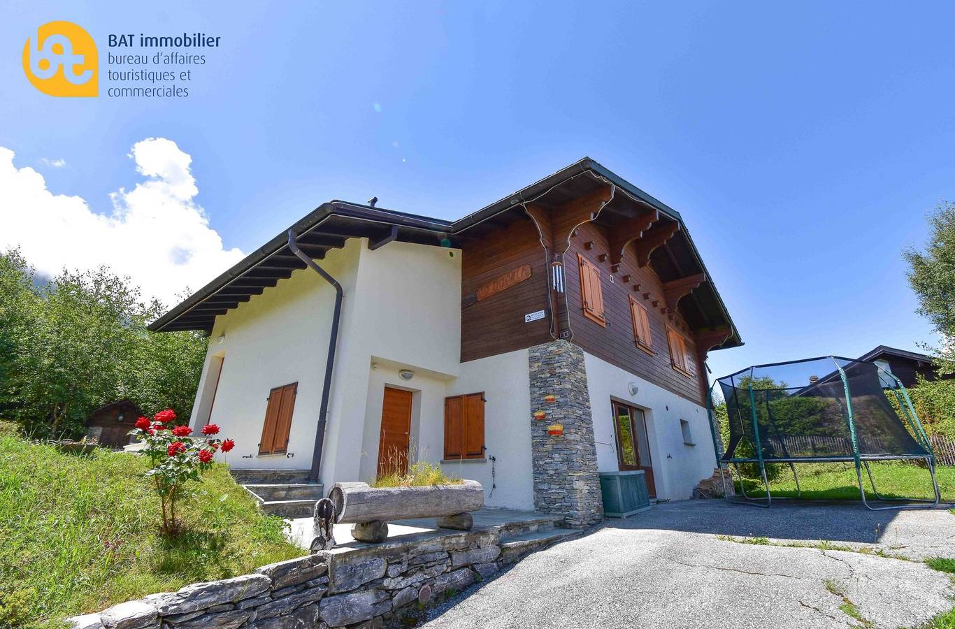 Baerih n° 25, nice chalet with a view of the Bernes Alps in Chalais (Suiza), Alpes del Valais
