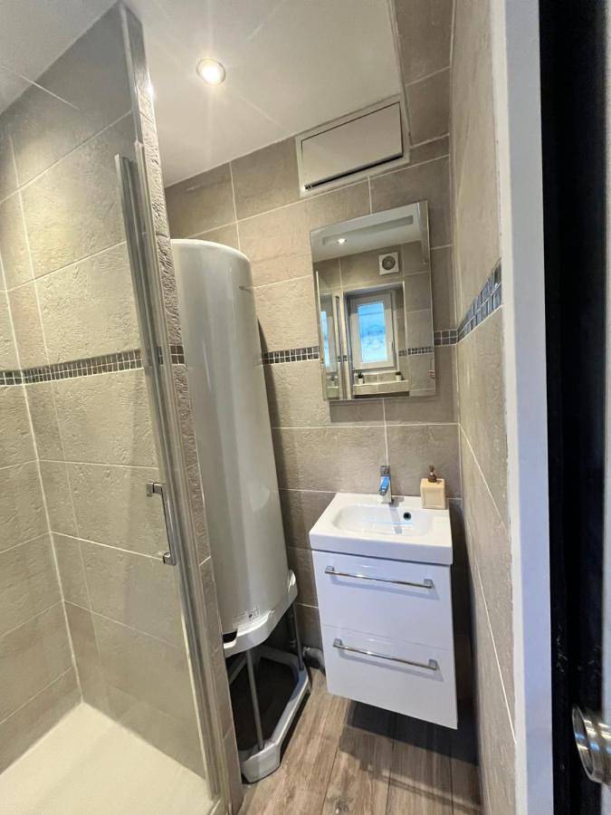 Gîte pour 2 personnes, avec terrasse et jacuzzi à Bouafle - 2