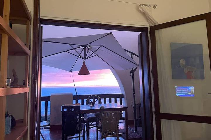 Gîte pour 5 personnes, avec terrasse dans Portu Maga