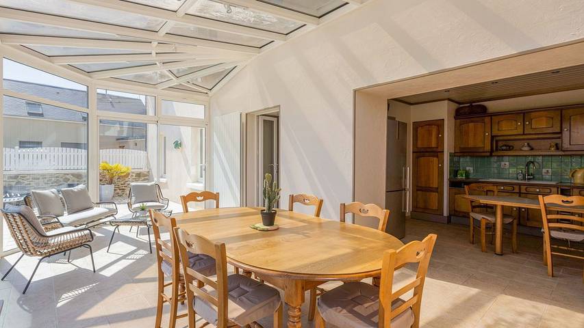 Location de vacances pour 9 personnes, avec jardin à Montaigu-la-Brisette - 4